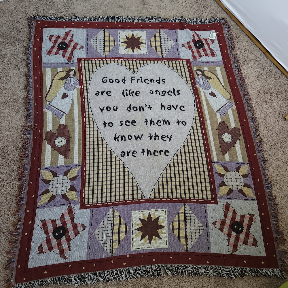 NWT Heartfelt Friends Tapestry Throw Blanket